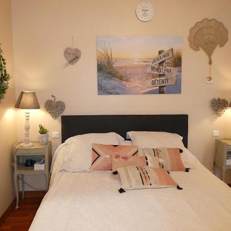 Chambre Le Mas D'Adelice Taulignan 외부 사진